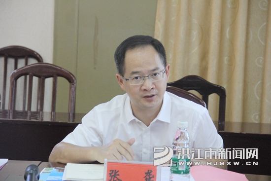 张龚调研安江城区教育工作 洪江市人民政府